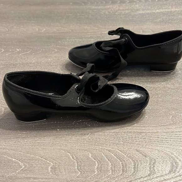 American ballet theater size 12 tap shoes black only worn a few times - Picture 6 of 9